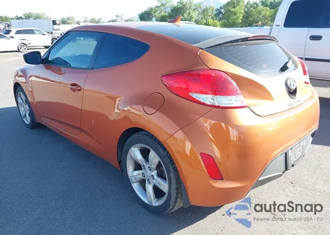 2013 Hyundai Veloster Base W/Black from USA, damaged, VIN KMHTC6AD6DU094002